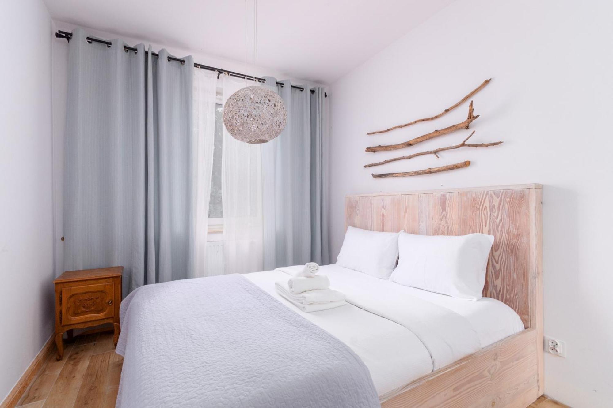 Paryski Zakatek Cosy Apartment Вроцлав Екстер'єр фото