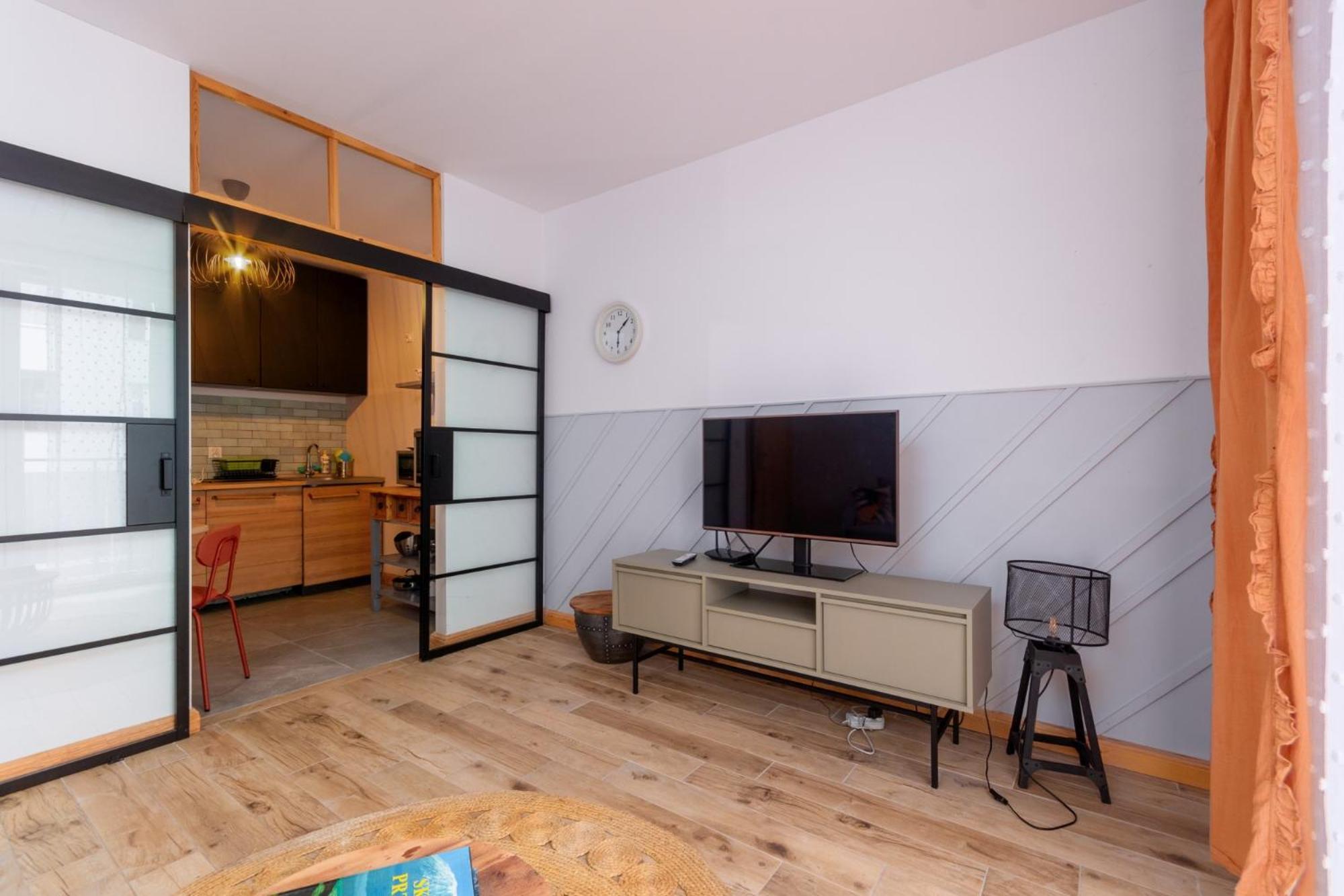 Paryski Zakatek Cosy Apartment Вроцлав Екстер'єр фото